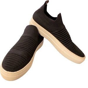 Madden Girl Black Brytney Nylon Mesh Slip On Fashion Sneakers Size 7